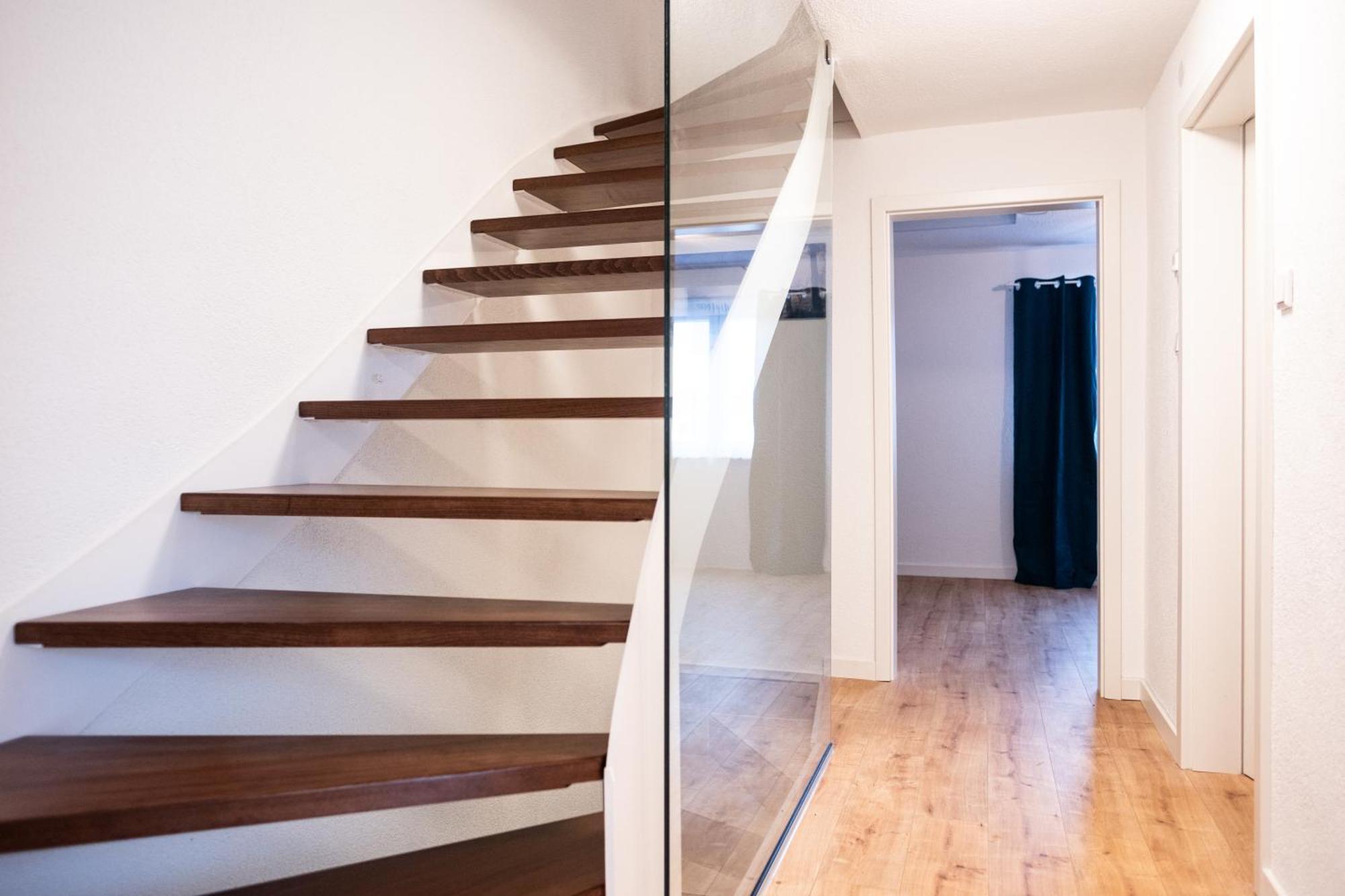 Klassen Apartments! Stadtnahes Ferienhaus* Mit Terrasse In Aulendorf * Fuer 6-8 Personen Eksteriør billede