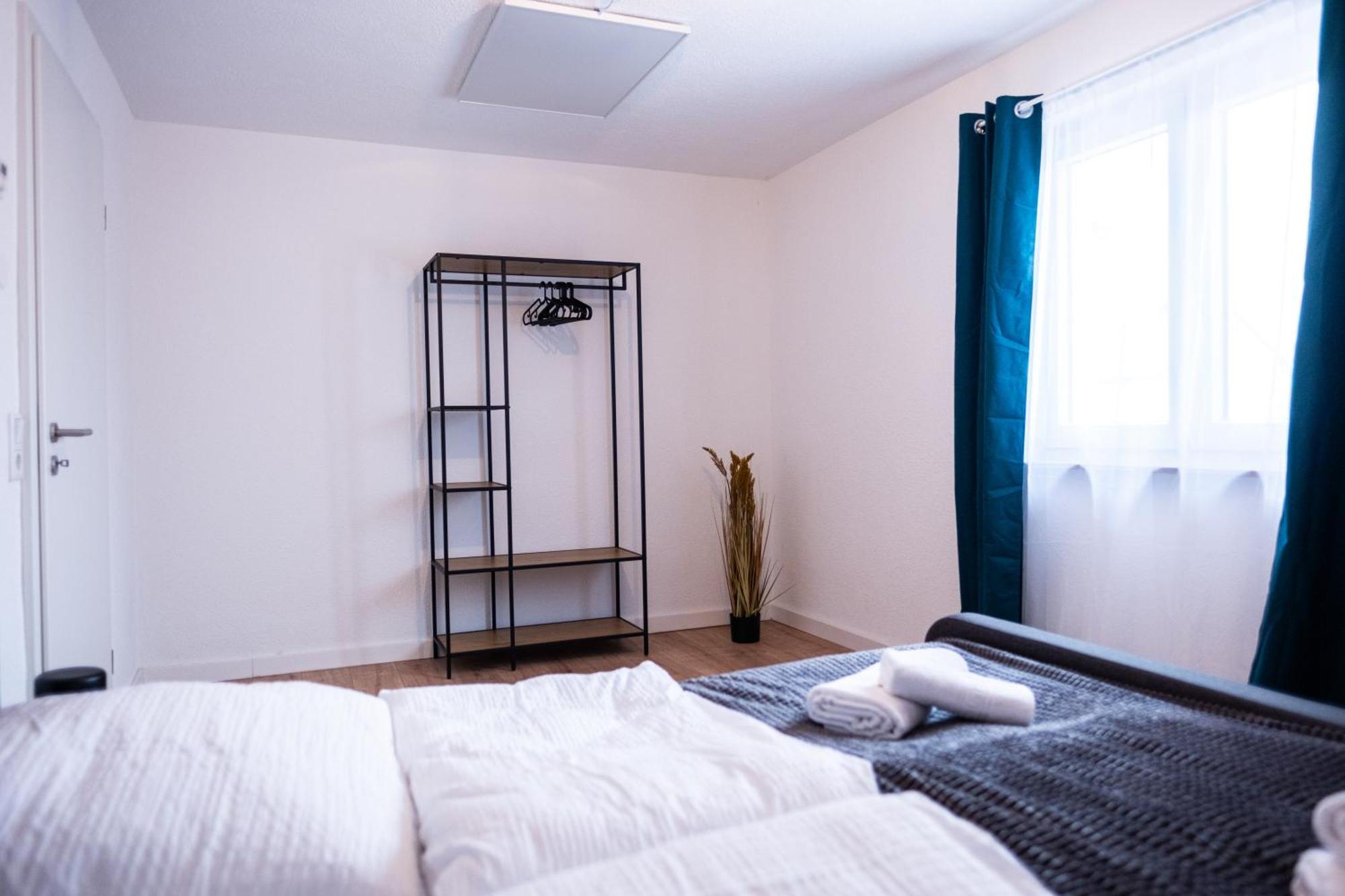Klassen Apartments! Stadtnahes Ferienhaus* Mit Terrasse In Aulendorf * Fuer 6-8 Personen Eksteriør billede