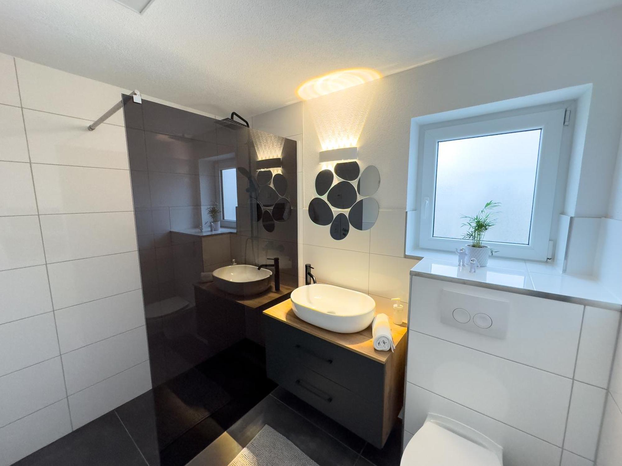 Klassen Apartments! Stadtnahes Ferienhaus* Mit Terrasse In Aulendorf * Fuer 6-8 Personen Eksteriør billede